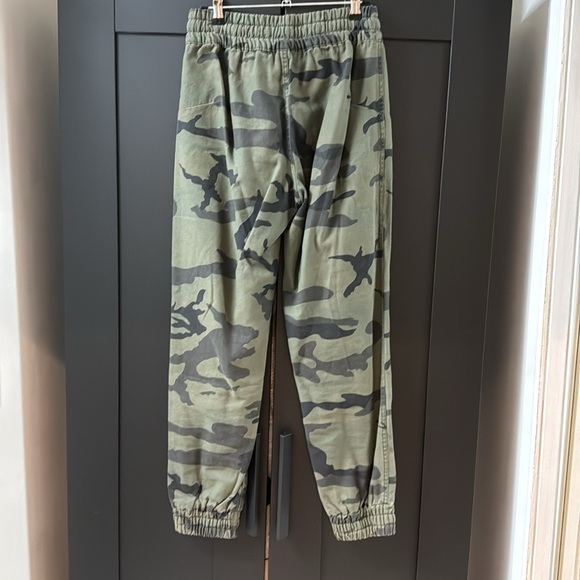Aritzia Tna army cuffed pants - Picture 2 of 3